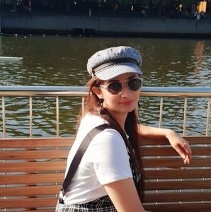 Meet your Posher, Nimra